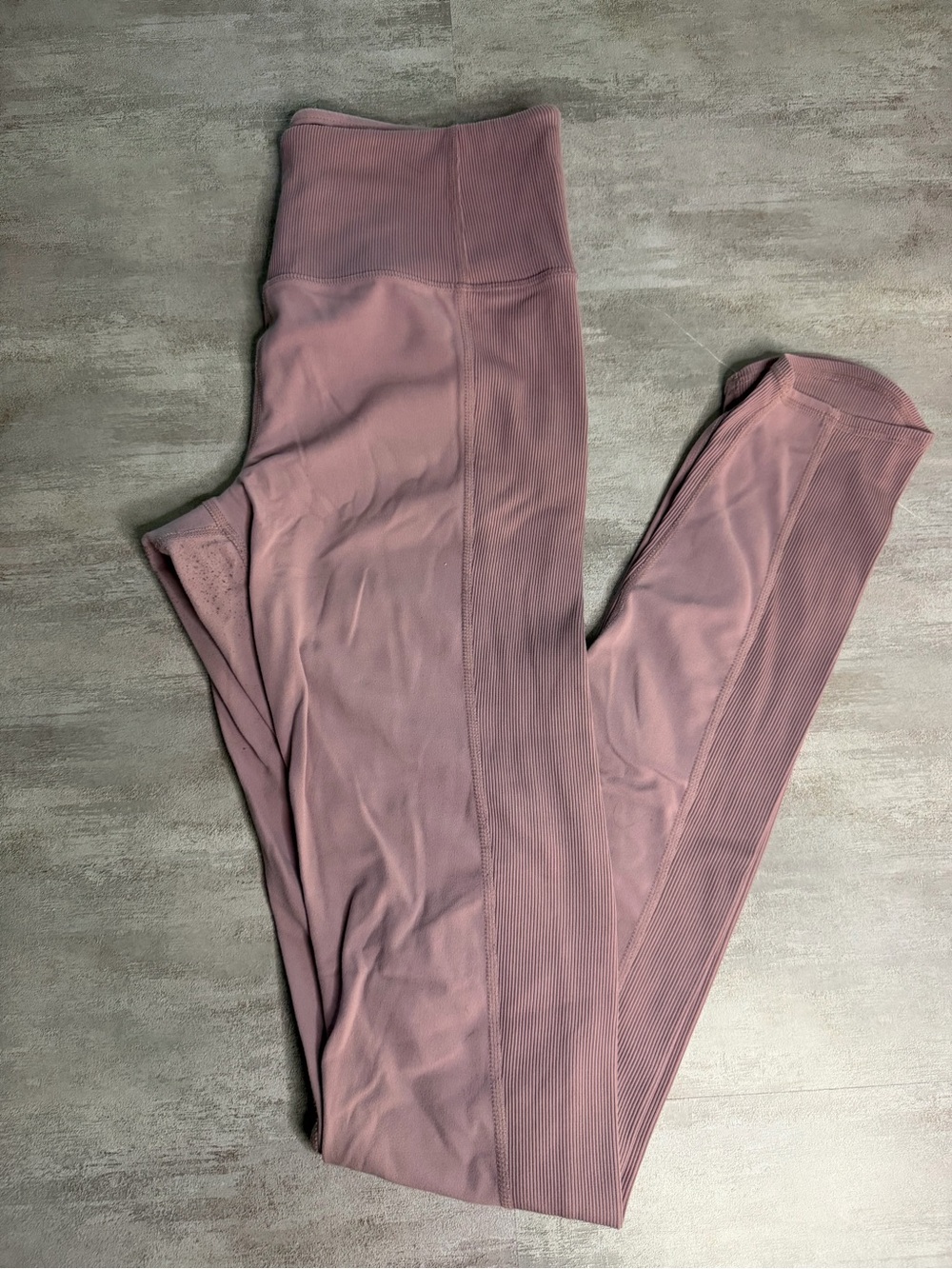 Athleta Ribbed High-Waist Leggings in Mauve